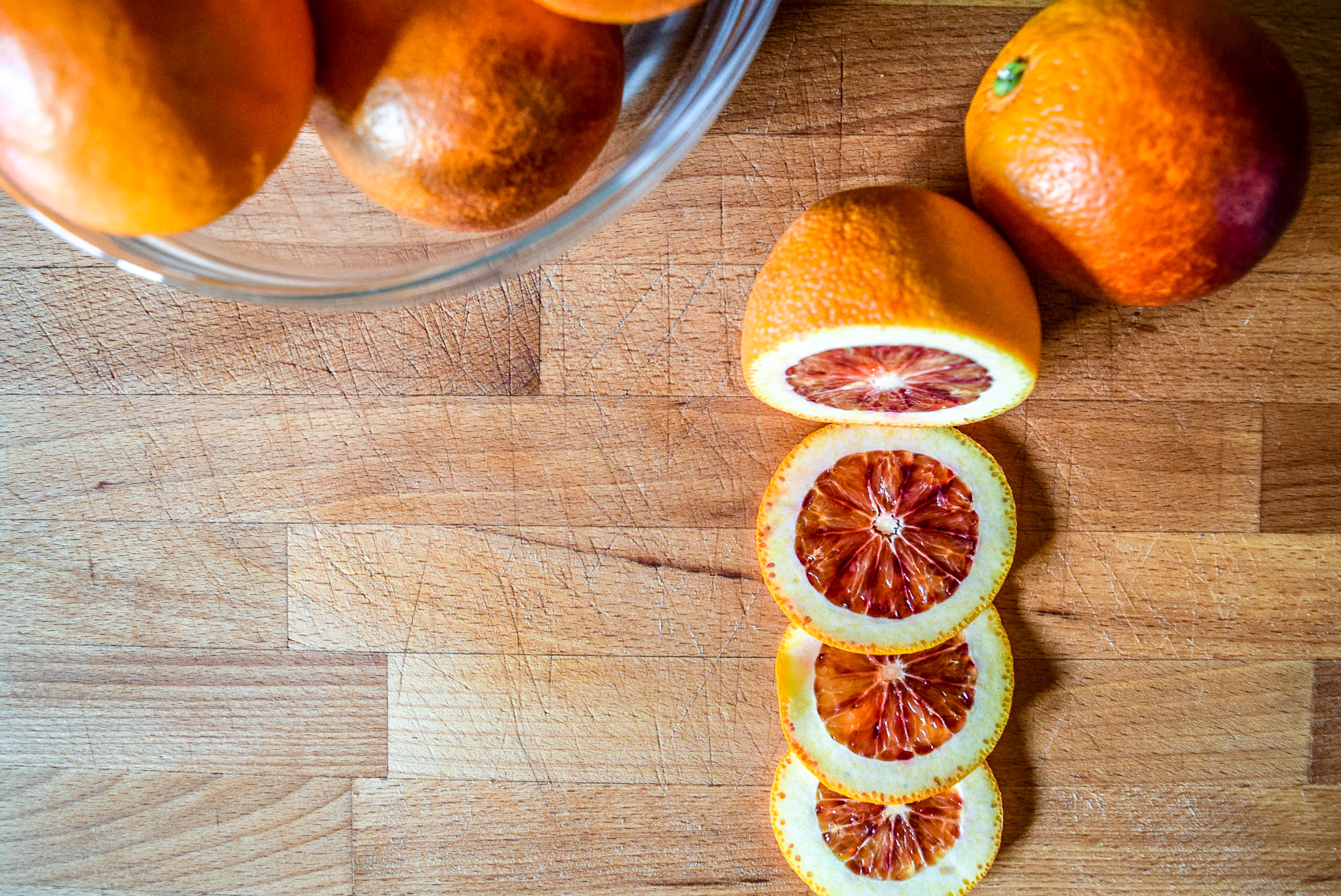 Sliced blood oranges from top for blood orange syrup